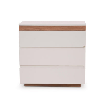 Chest of Drawers in Frosty White