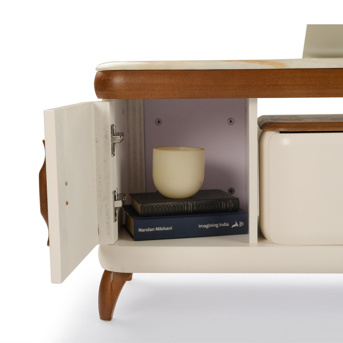 Extendable TV Unit with Marble Finished Top