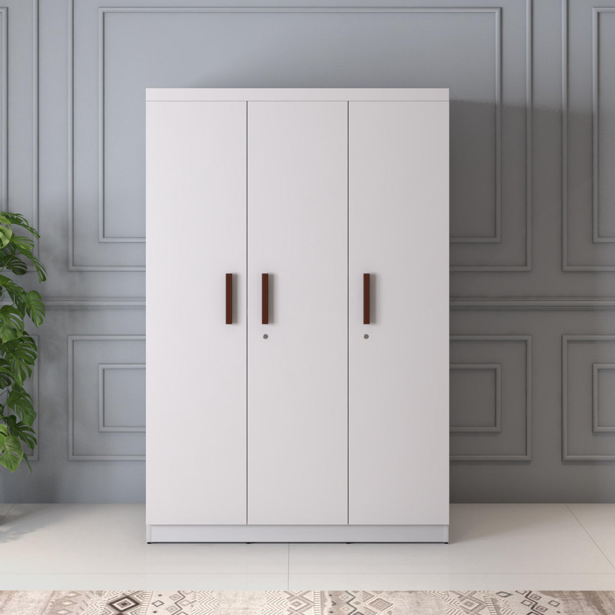 3 Door Wardrobe in Frosty White