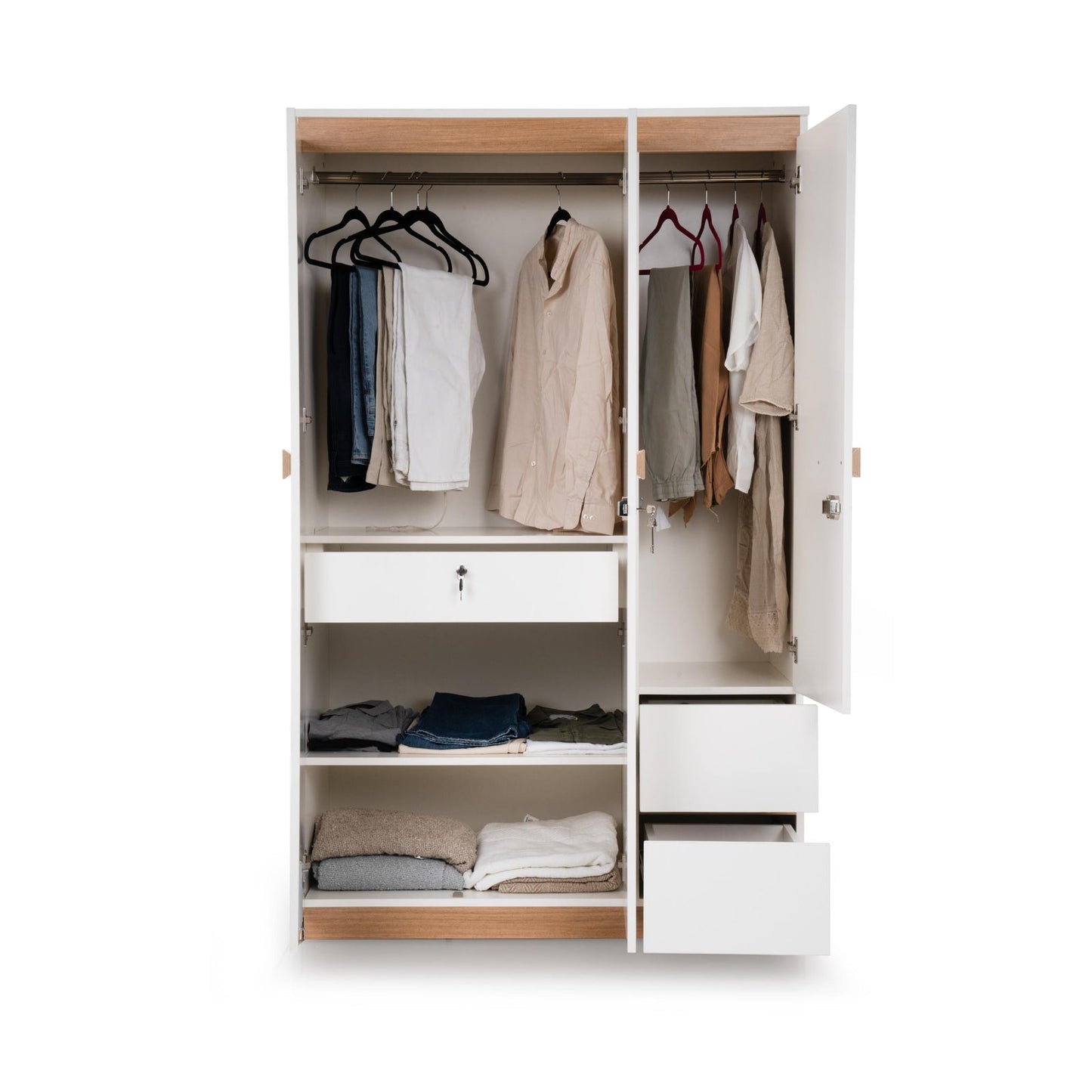 3 Door Wardrobe in Frosty White