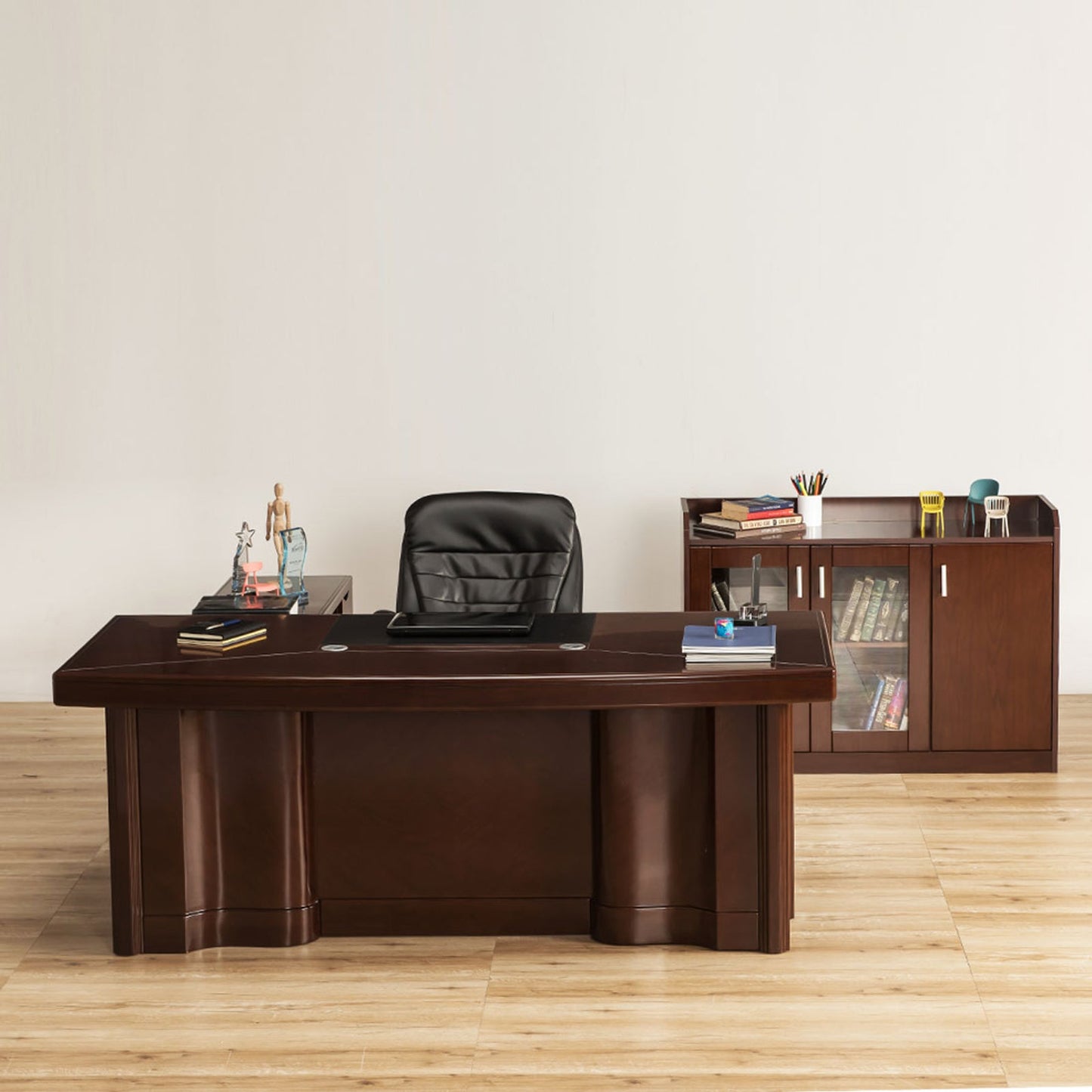 Director's Desk